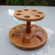 Pfeifenständer mit Platz für