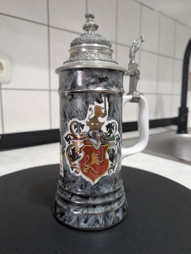 Bierkrug zinndeckel - bierkrug,
