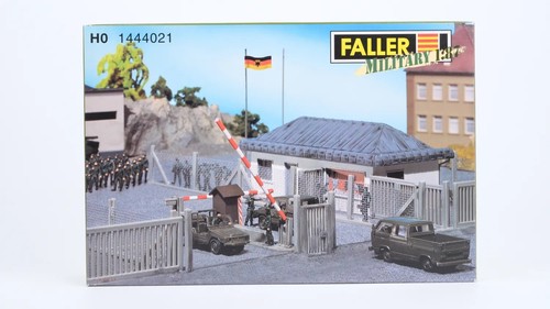 Faller 1444021 military - h0,
