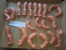 Schildkröt Ersatzteile Puppenklinik   Puppenteile Arme + Beine Reste #1