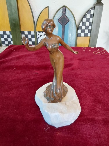 Jugendstil dame mit kleid um - mit,