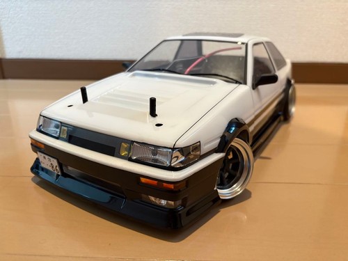 Yokomo ae86 levin - yokomo, 1/10