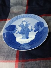 1912 Vintage Christmas Plate
