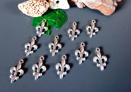 Fleur lis 3d anhänger - 10,