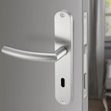 Türdrücker Garnitur