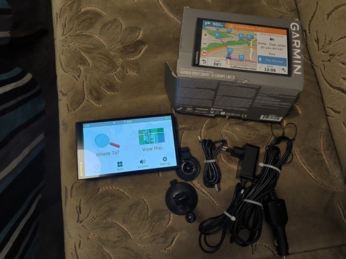 Verkaufe hier ein garmin navi - hier,