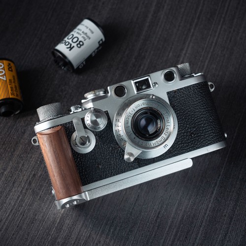 Wood hand grip holder for - l,
