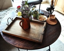 XL Holztablett mit massiven Metallgriffen 50 x 36cm alt TOP Vintagedeko Bracante