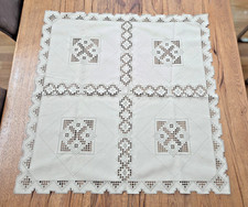 Hardanger Handarbeit Mitteltischdecke hellbraun 77 × 77 cm Stickerei Läufer