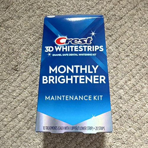 Crest white - crest, 3d