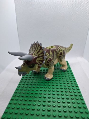 Lego jurassic world dino - world,