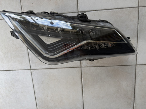 Frontscheinwerfer seat leon - frontscheinwerfer,