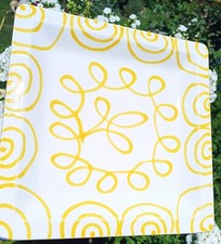 grosser schwerer  Servier-Speise-Teller  27,5 x 27,5 cm  Gmundner Keramik - GELB