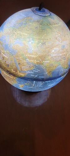 Globus beleuchtet kinder - globus,