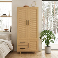 Kleiderschrank