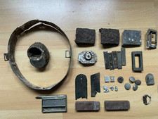 Koppelschloss Bodenfund Sammlung Stahlhelm Gasmaske