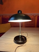 Alte Schreibtischlampe mit sehr guter Funktion - Schönes Dekorationsstück 