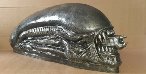 Alien xenomorph kopf skulptur - alien,
