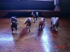 Pferde Figuren 1x Bullyland 4 x Schleich