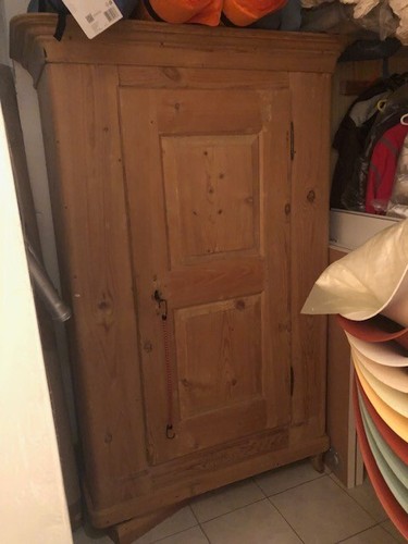 Bauernschrank abgebeizt - bauernschrank,