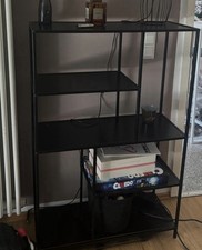 Schwarzes Stilvolles Regal Zu Verkaufen