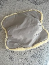 Hofbrucker Lammfell Handmuff Kinderwagen beige