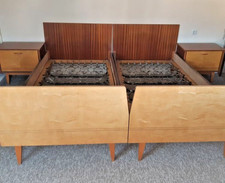 DDR 1960 komplettes hochwertiges Schlafzimmer ,Bett,Schrank,Kommode,Nachtschränk