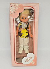 70er Jahre DDR ARI Mode Puppe Rita Schlafaugen Königseer Puppen in Original Box.