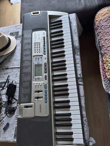 Casio keyboard 215 - casio,