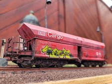 Roco HO 46919 Selbstentladewagen DB AG Cargo gealtert 