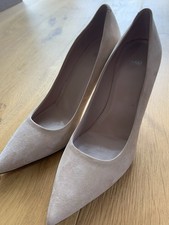 Damen Pumps Beige Wildleder Größe 41 von Hugo Boss