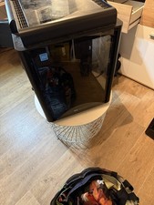 Thermaltake Level 20 HT Full Tower Gehäuse(Schutzfolie ist innen auf dem Glas)