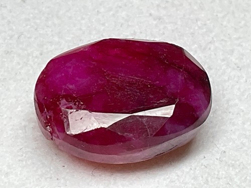 Edelstein rubin rot roh - , cn