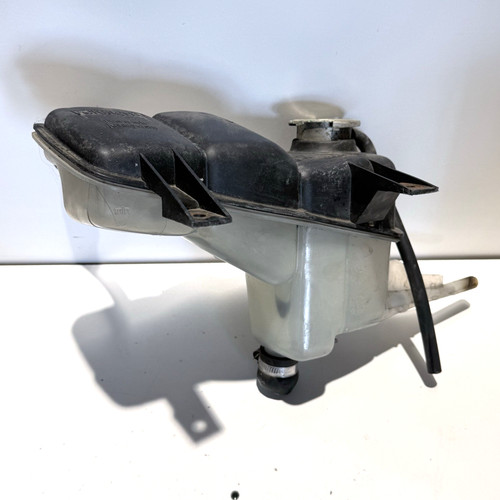 Kühlwasserbehälter