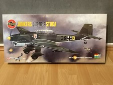 Bausatz Militärflugzeug 1:24 Airfix Junkers Ju87B-2 Stuka mit OVP