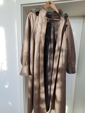 Lammfell Pelz Mantel, Kapuze