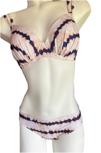 Bikini 42 d - d., bikini,