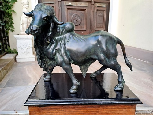 Seltene bronzeskulptur auf - seltene__bronzeskulptur,