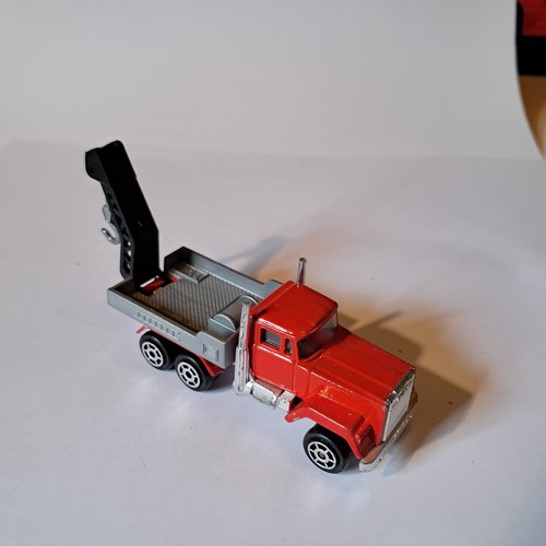 Majorette abschleppwagen rot - majorette,