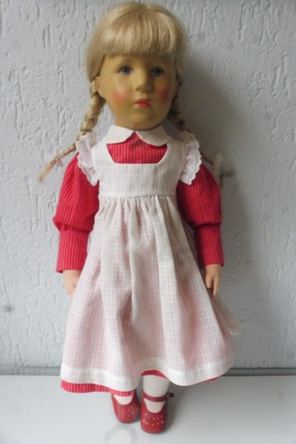 Sehr schöne puppe mädchen - sehr,