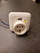 Busch-Jaeger FI-Steckdose