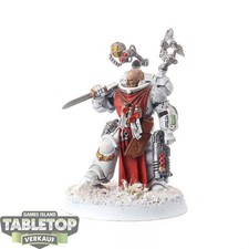Space Marines - Apothecary -