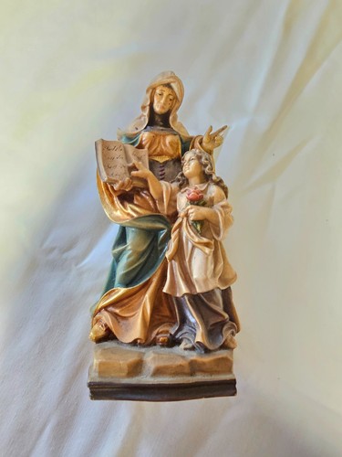 Schöne geschnitzte holzfigur - schöne,