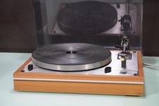 Thorens TD 166 - Plattenspieler | Riemenantrieb | Made in Switzerland