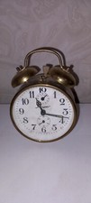 alter mechanischer Wecker mit