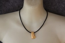 KURZE SCHWARZE KAUTSCHUK KETTE