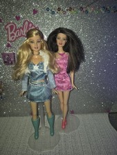 Barbie Puppen, Fashion Fever,Sammlung. Vitrinen Puppen. 