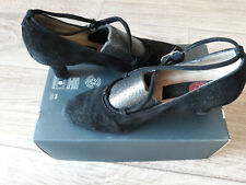 Paoul Salzature Italien Tanzschuhe aus komplett Wildleder schwarz EU38 neuwertig