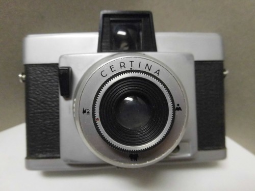 Alter fotoapparat certina - certina, "