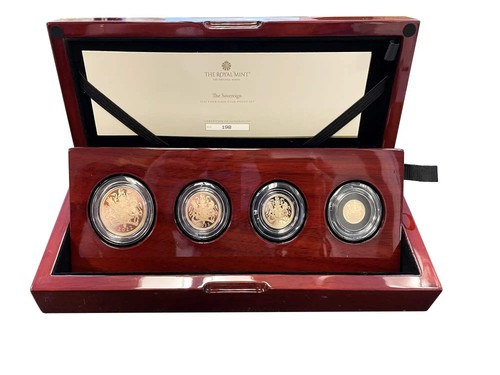 Elizabeth 2022 gold - gold, pp